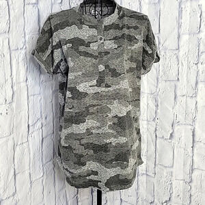 DULUTH TRADING CO. Camouflaged‎ Shirt XS